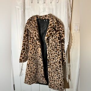 Women’s fur cheetah jacket, Size M